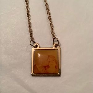 🧡RARE FINDS NWOT Vintage kitsch LOVE STORY pendant necklaces